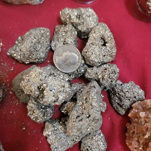 Pyrite Cluster - random pull