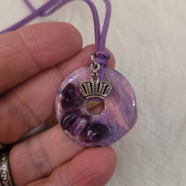 Gemstone Pendants- Amethyst Chips Washer Pendant with Suede Cord & Charm GP5