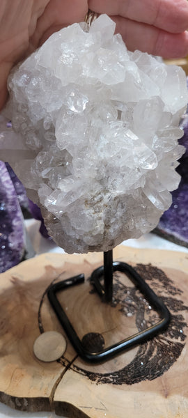 Quartz Cluster on Pin QS5