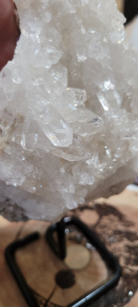 Quartz Cluster on Pin QS2