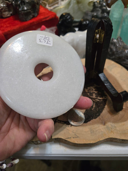 White JADE Donut with Stand JC3