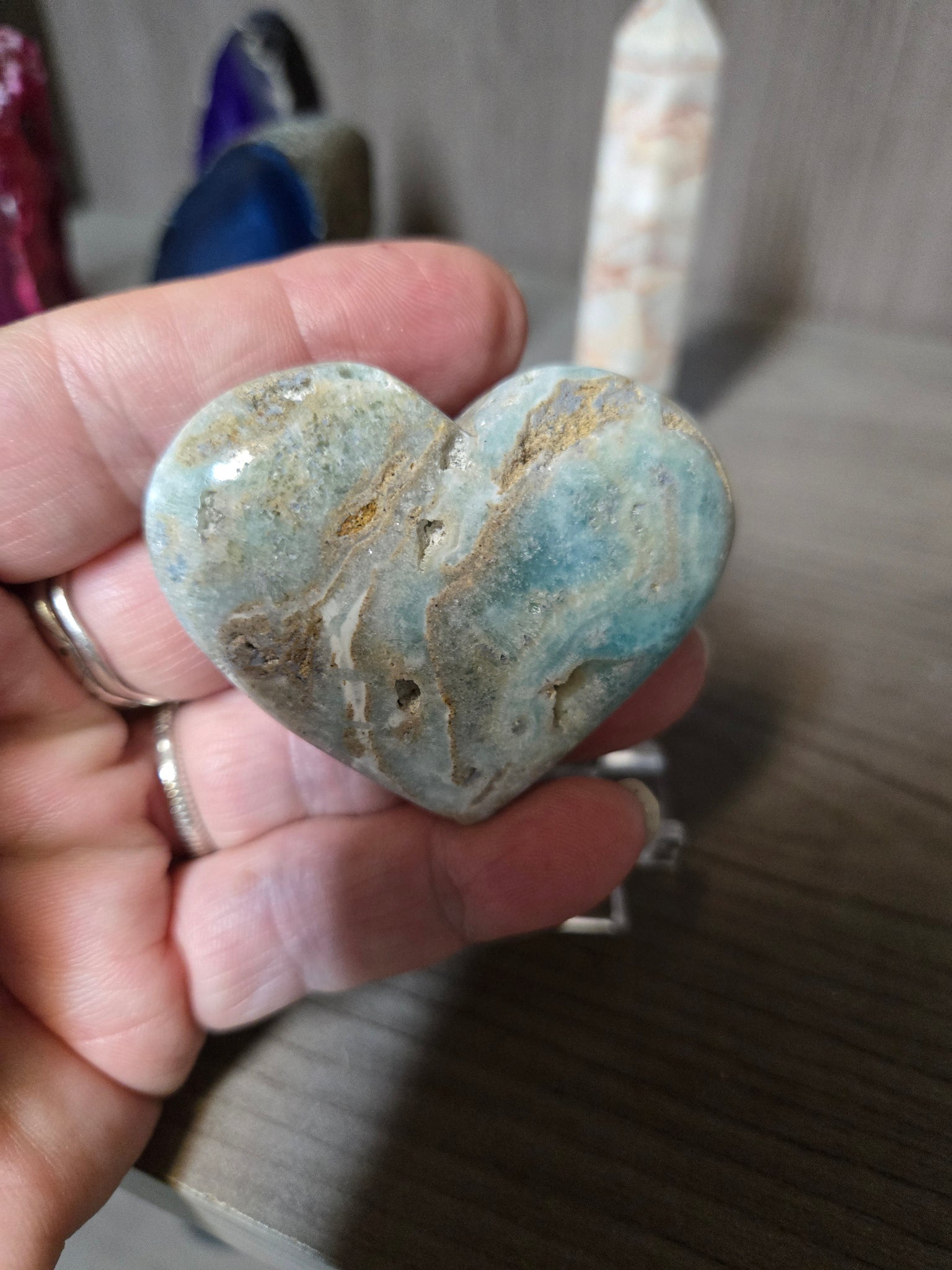 Carribean Calcite Heart H1