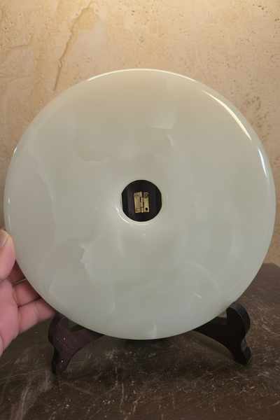 Green Onyx Disc - Large -with Wooden Stand