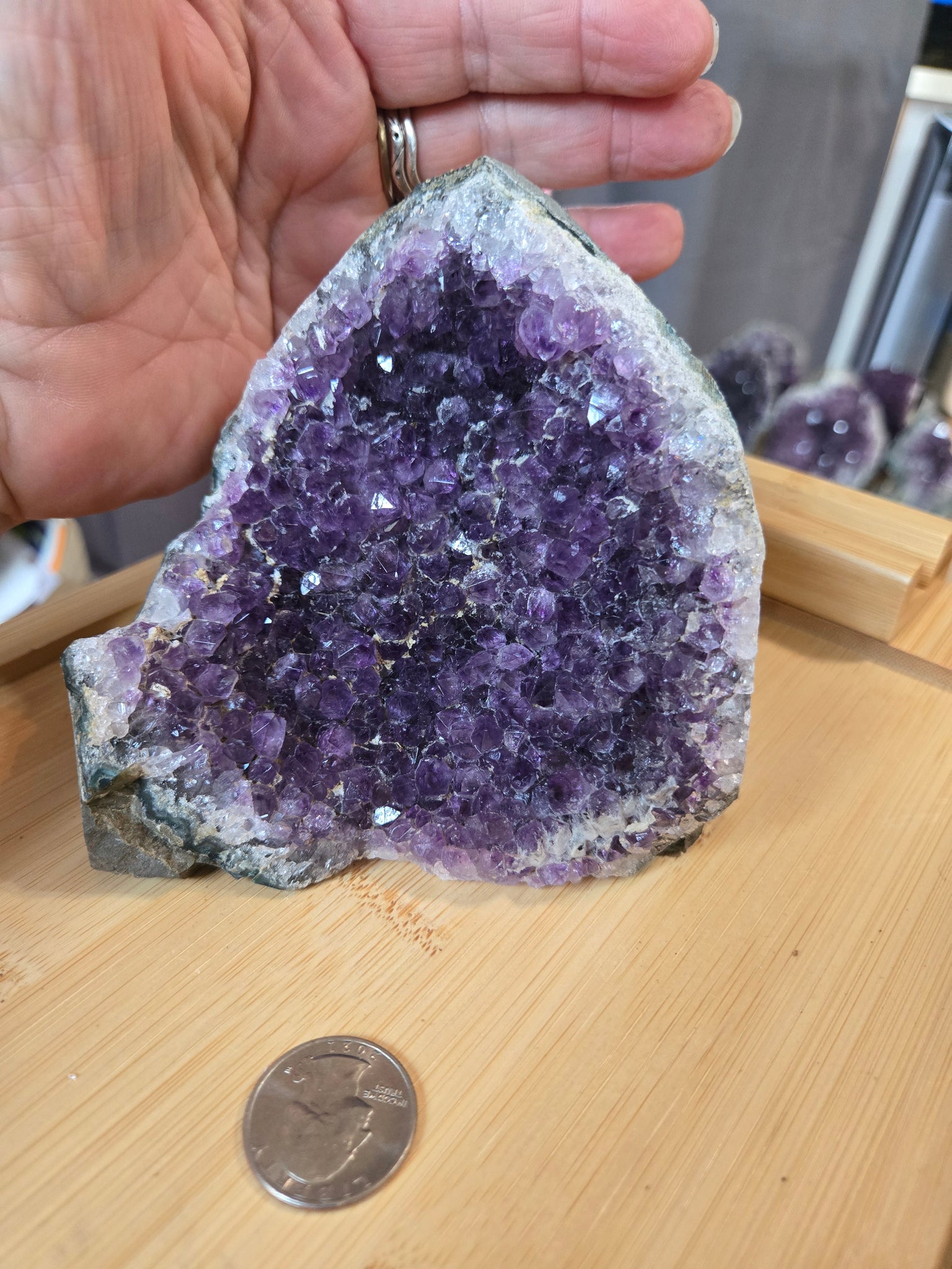 Amethyst Cut Base ACB6